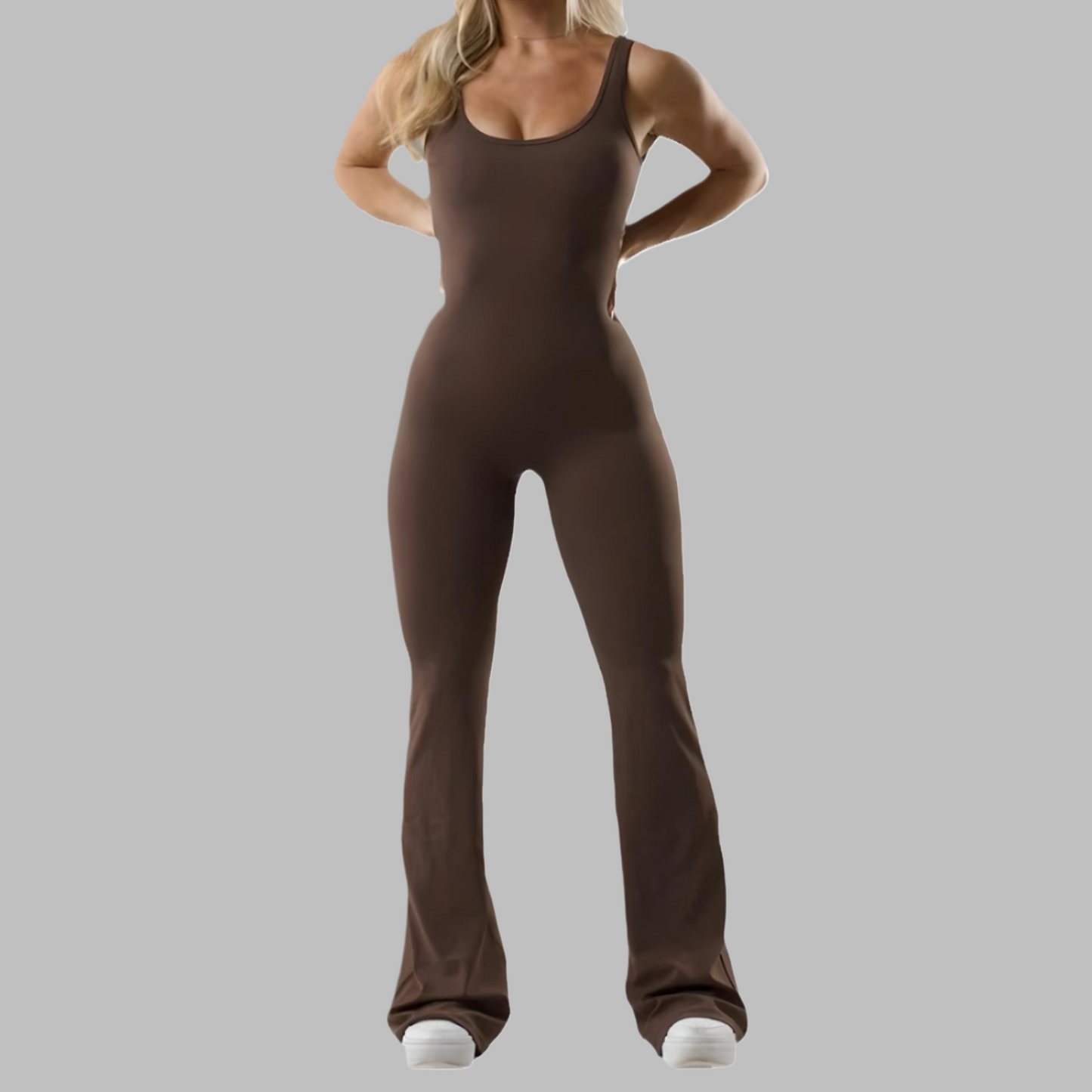 Women's Flared Leg Jumpsuit – Fitted Bodice, Adjustable Straps, Elegant One-Piece Outfit